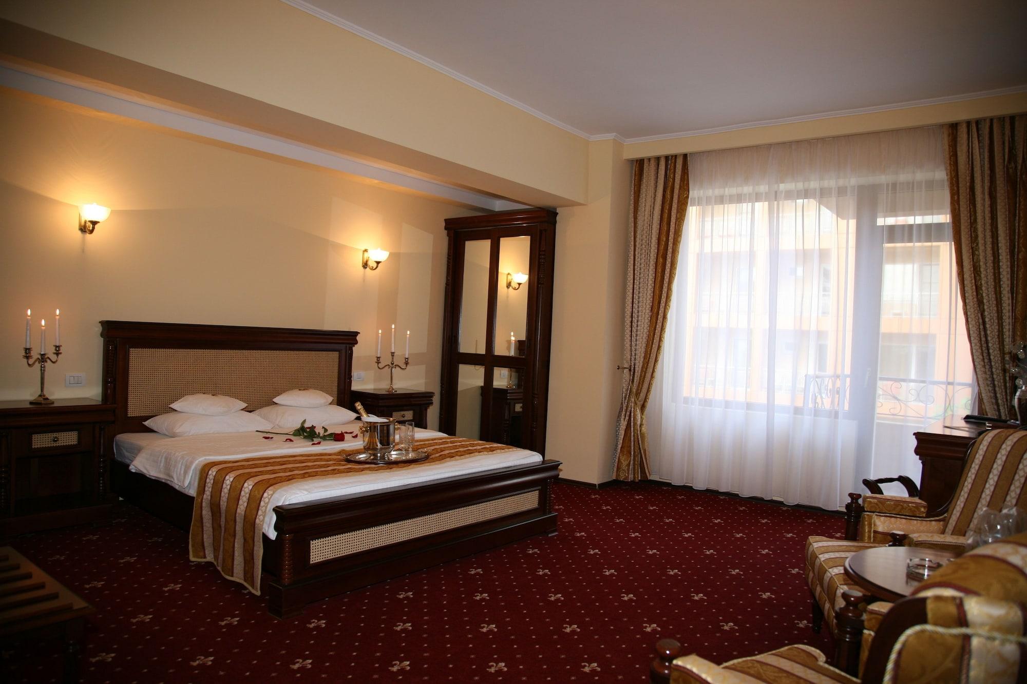 Richmond Hotel Mamaia Exterior foto